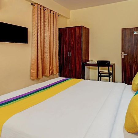 Itsy Hotels Royal Monarch Gorakhpur Εξωτερικό φωτογραφία