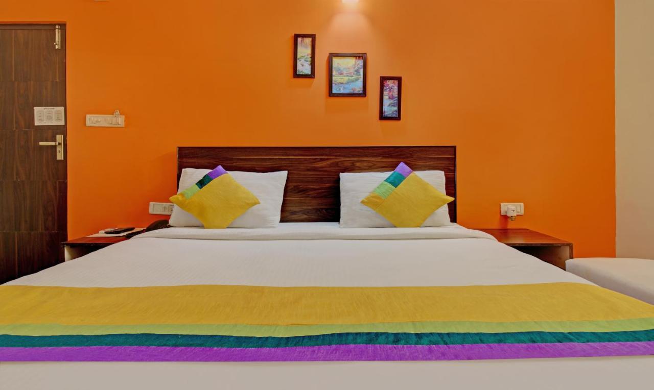 Itsy Hotels Royal Monarch Gorakhpur Εξωτερικό φωτογραφία