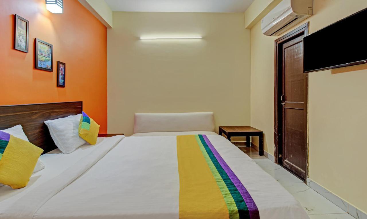 Itsy Hotels Royal Monarch Gorakhpur Εξωτερικό φωτογραφία