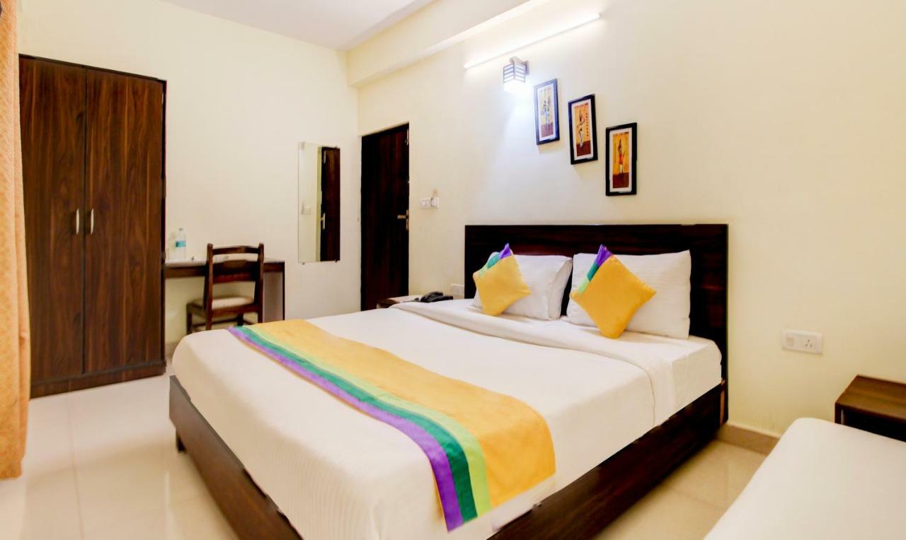 Itsy Hotels Royal Monarch Gorakhpur Εξωτερικό φωτογραφία