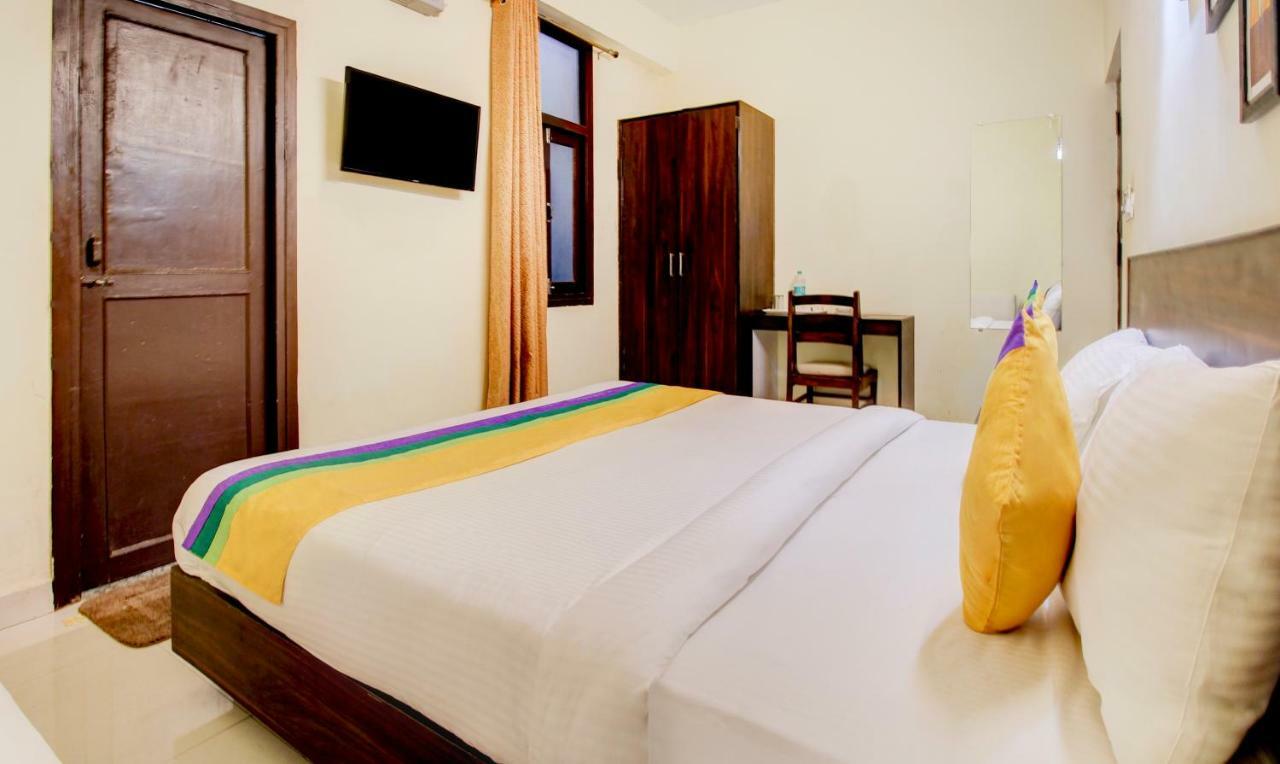 Itsy Hotels Royal Monarch Gorakhpur Εξωτερικό φωτογραφία