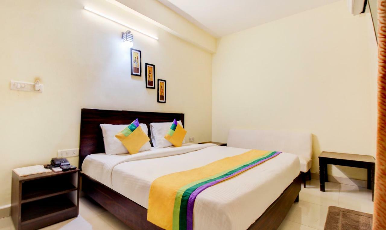 Itsy Hotels Royal Monarch Gorakhpur Εξωτερικό φωτογραφία